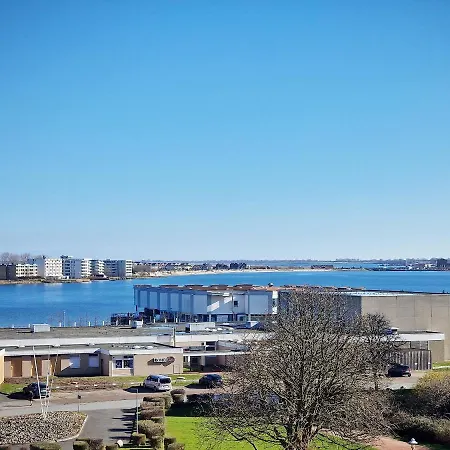 F04-004 * ハイリゲンハーフェン